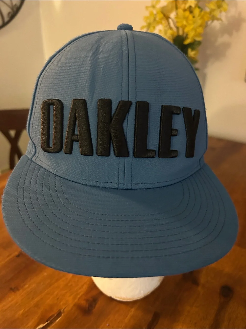 Oakley Perf Blue/Black Raised Letter Graphics Ventilation Sports Comfort  Hat